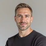 James Whitfield, Online Gambling Analyst